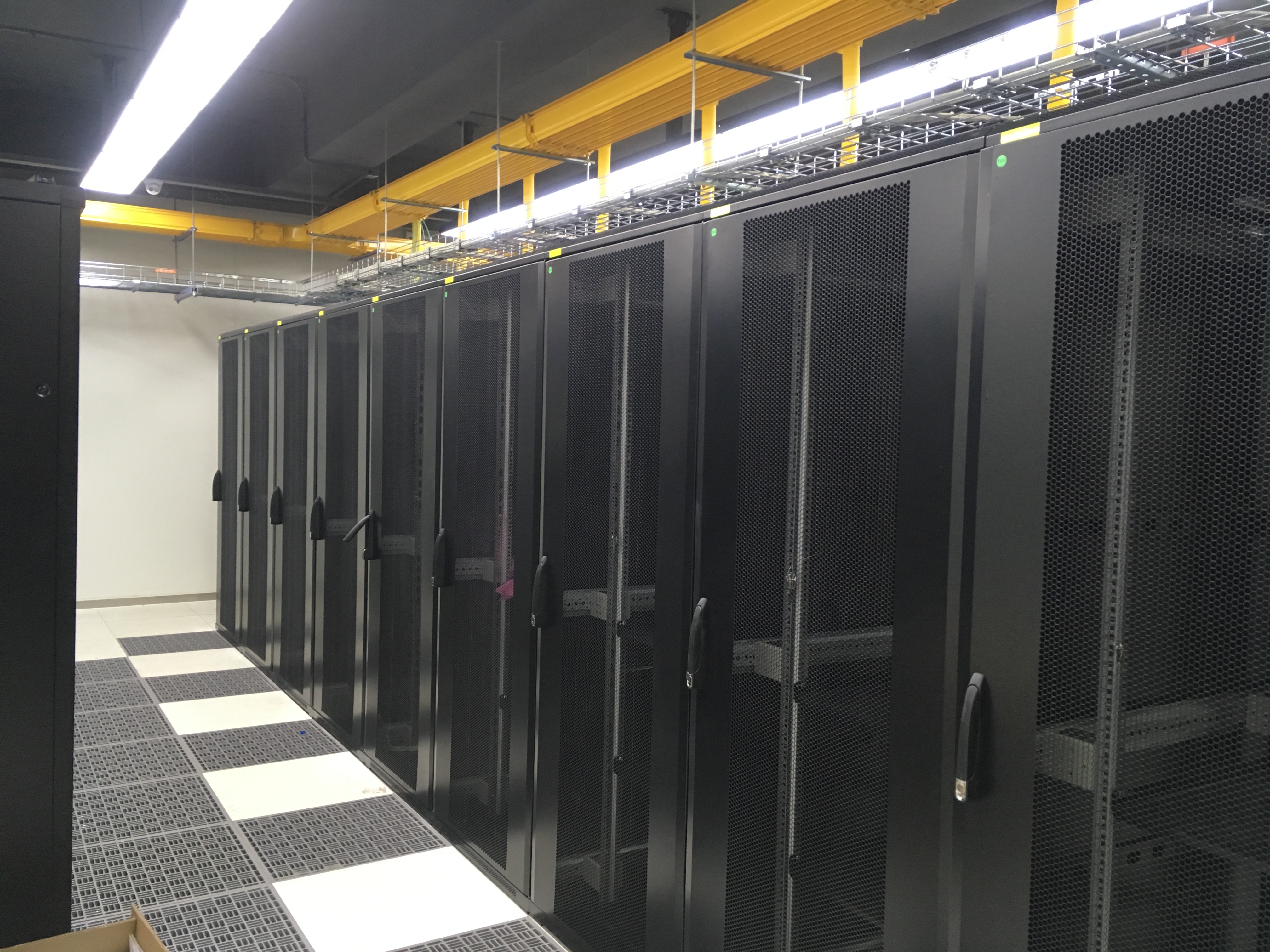 干貨｜動(dòng)環(huán)監(jiān)控系統(tǒng)解決方案，24小時(shí)在線監(jiān)測(cè)保障機(jī)房正常運(yùn)行