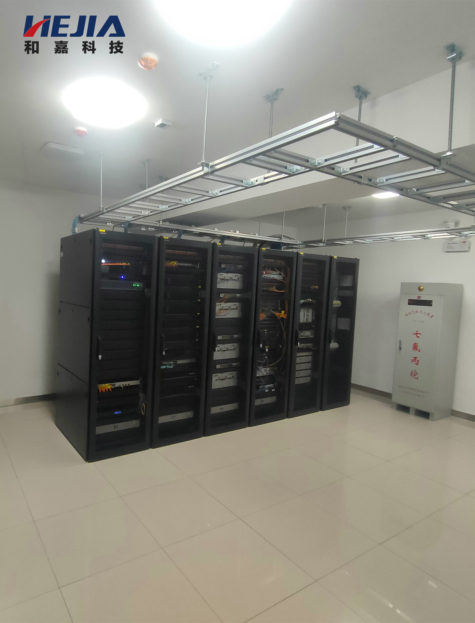 動環(huán)采集器的個性化定制服務(wù)，讓數(shù)據(jù)機房更高效